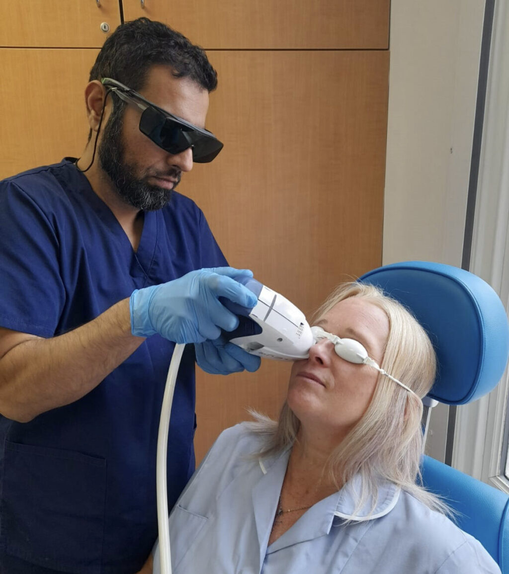 Specialist eye clinic, Midland Eye, opens its Dry Eye Clinic Midlands TV