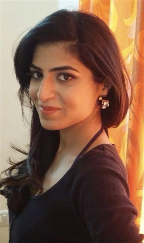 Headshot - Shubhi Grover